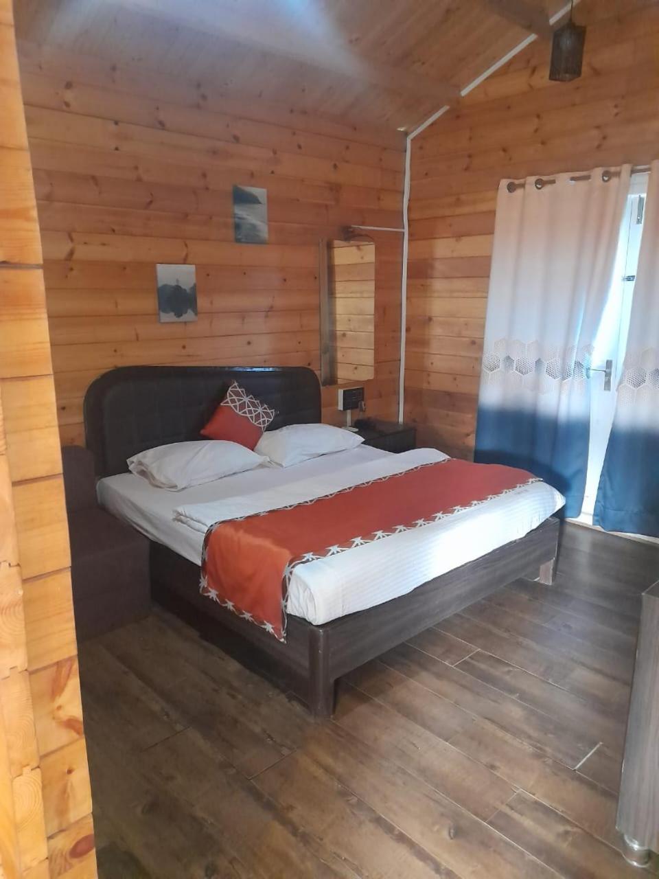 Coastal Bay Inn Alibag Luaran gambar