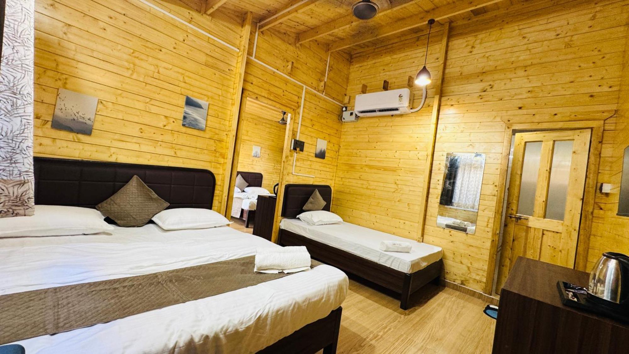 Coastal Bay Inn Alibag Luaran gambar